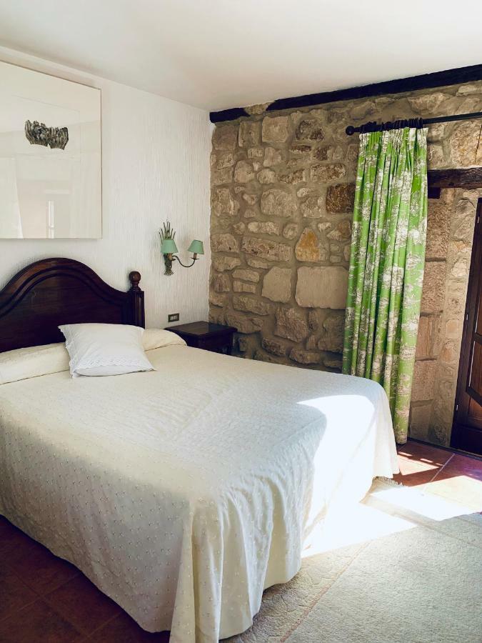 Hotel Tres Coronas De Silos Санто-Домінго-де-Сілос Екстер'єр фото