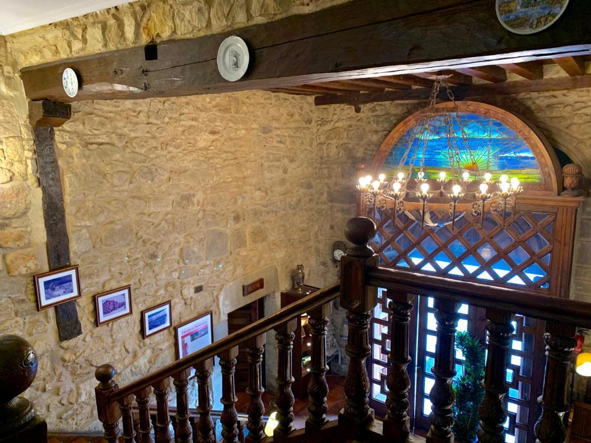 Hotel Tres Coronas De Silos Санто-Домінго-де-Сілос Екстер'єр фото